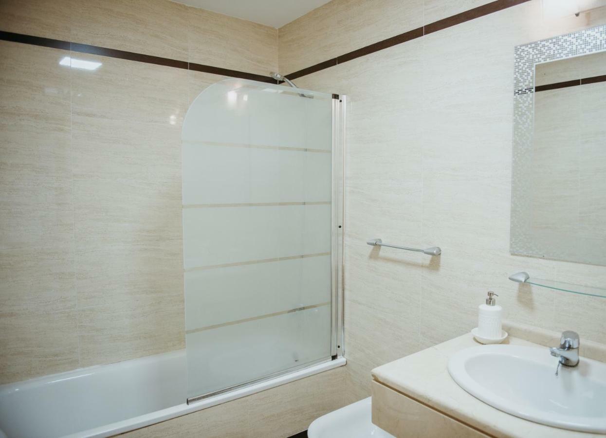 Apartamento Cala De Nerja-Lovely Extérieur photo
