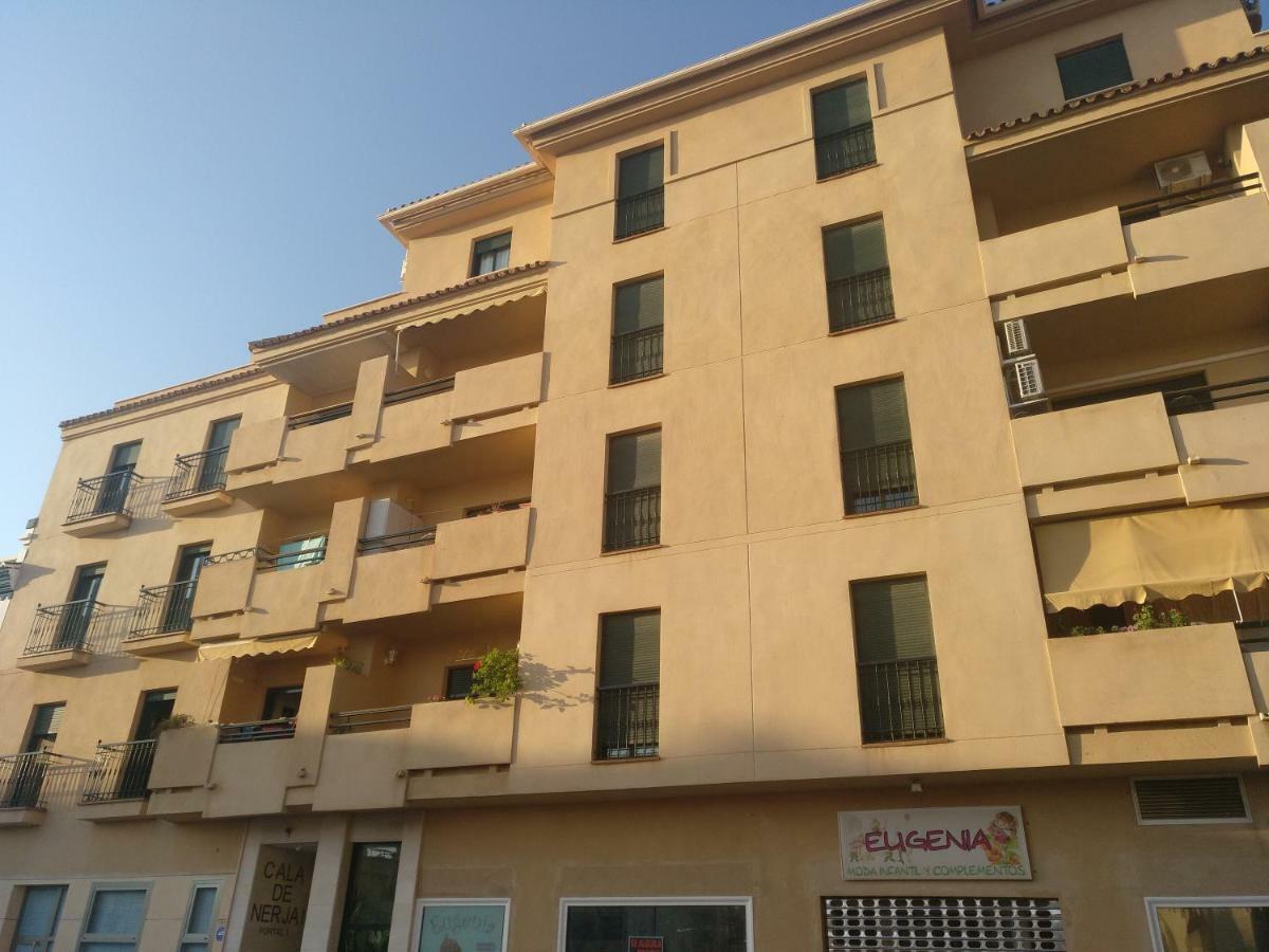 Apartamento Cala De Nerja-Lovely Extérieur photo