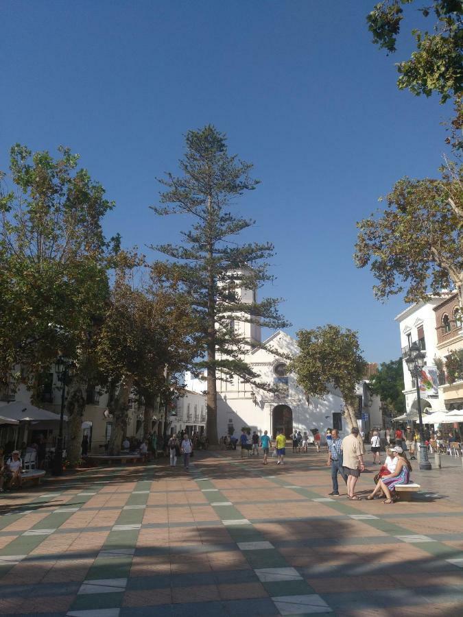 Apartamento Cala De Nerja-Lovely Extérieur photo